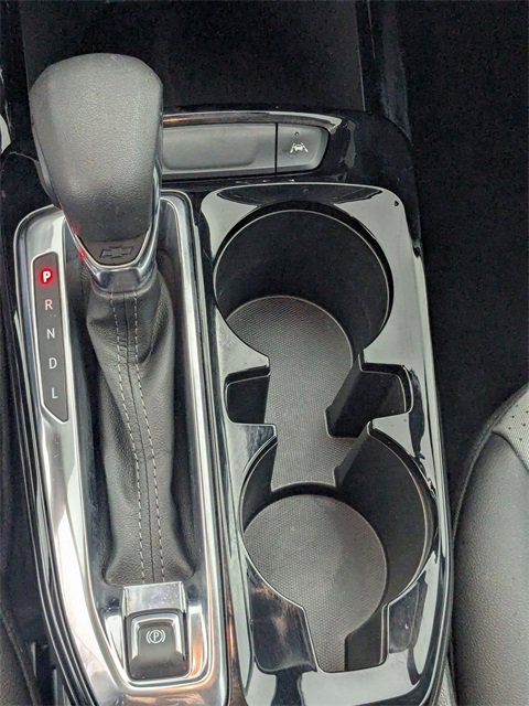 Certified 2025 Chevrolet Trax LT w/ LT Convenience Package image 22