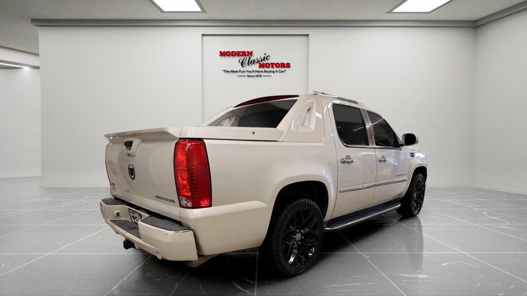 Used 2010 Cadillac Escalade EXT Luxury image 7