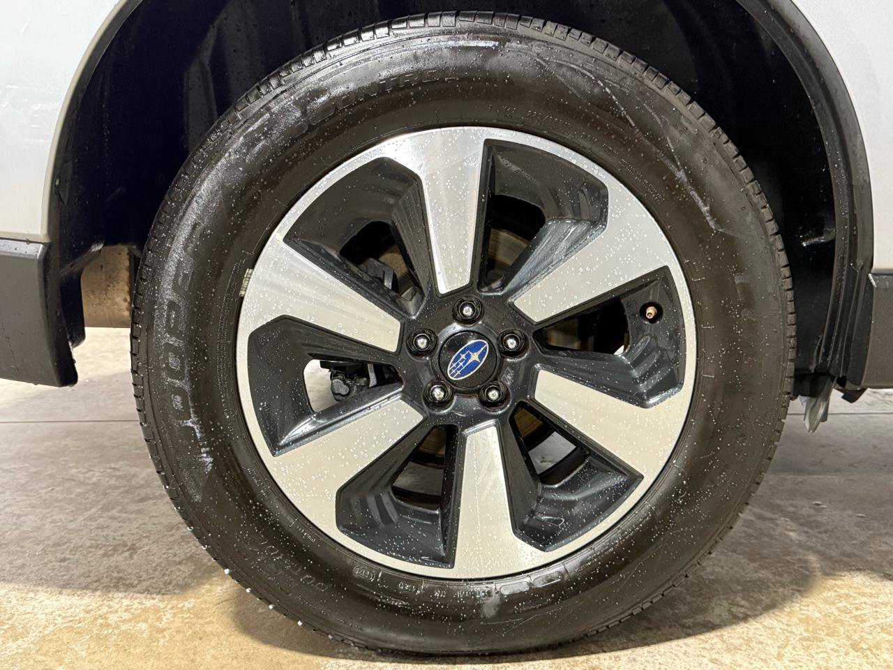 Used 2017 Subaru Forester 2.5i Limited image 41