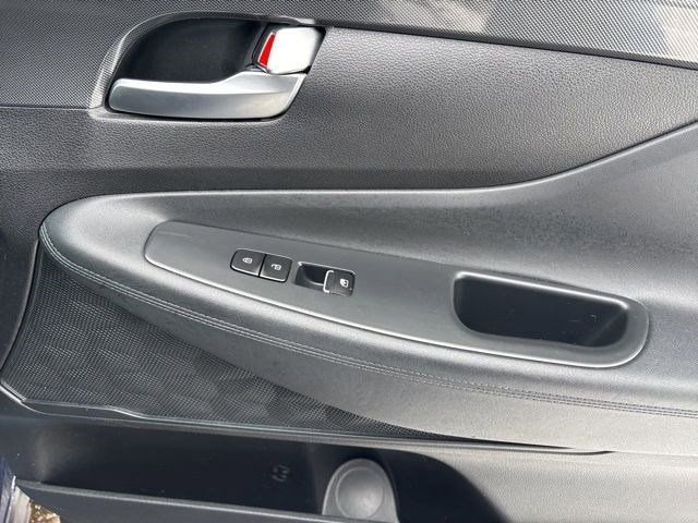 Used 2021 Hyundai Santa Fe SEL image 39
