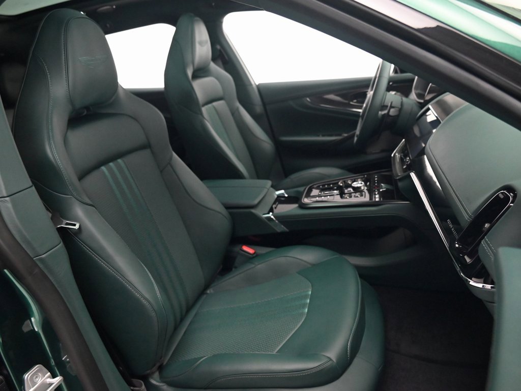 Used 2025 Aston Martin DBX 707 image 17