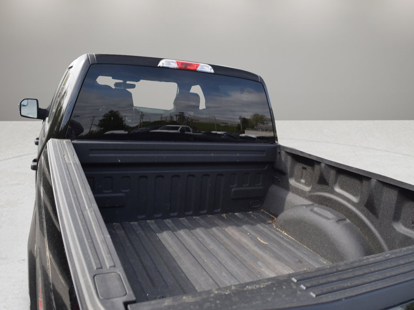 Used 2018 Ford F150 XL w/ Equipment Group 101A Mid AWD/4WD image 7