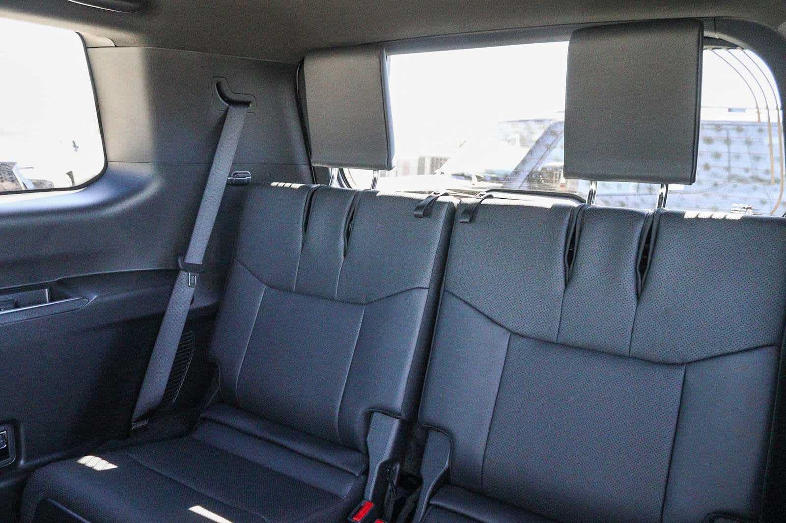 New 2026 Lexus GX 550 w/ Accessory Package (2T) AWD/4WD image 22