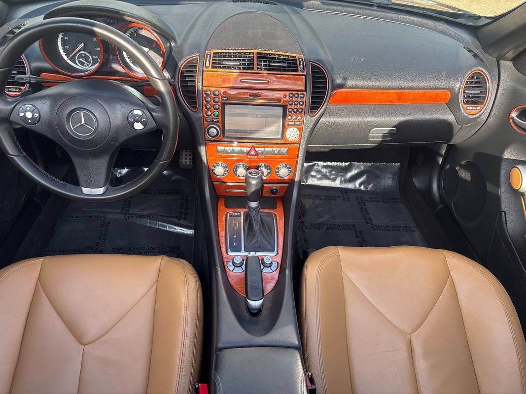 Used 2011 Mercedes-Benz SLK 350 image 14
