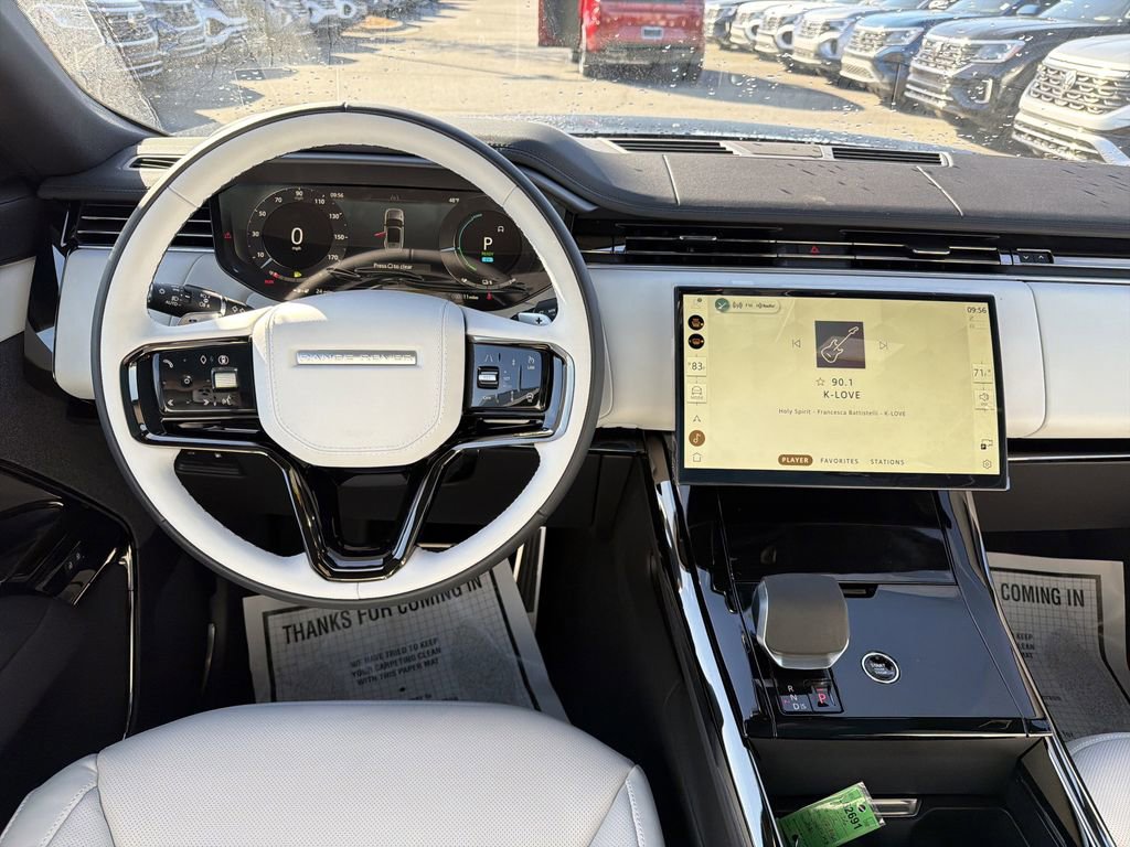 New 2026 Land Rover Range Rover Sport Dynamic SE image 4