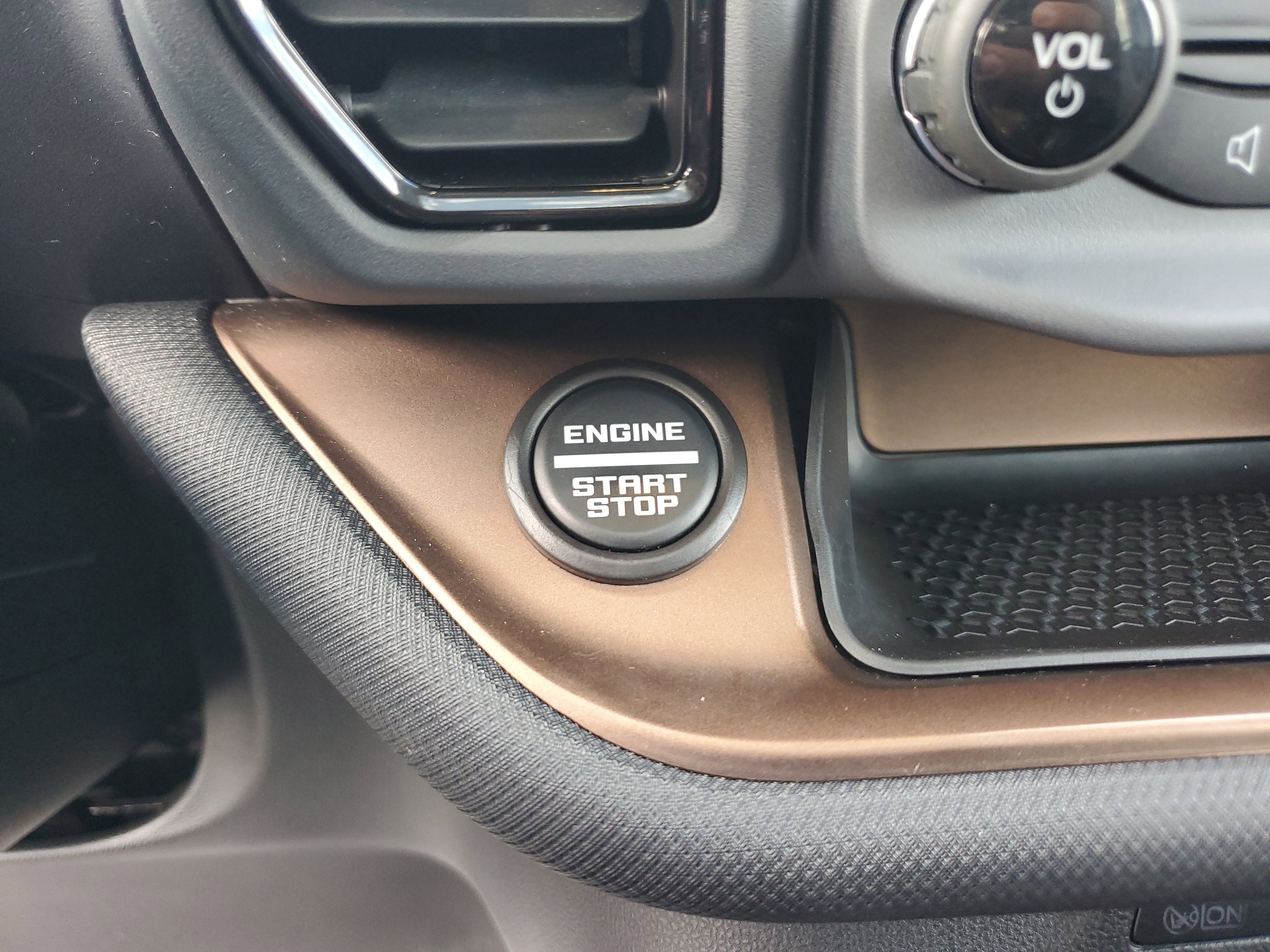 Used 2021 Ford Bronco Sport Outer Banks w/ Outer Banks Package AWD/4WD image 24