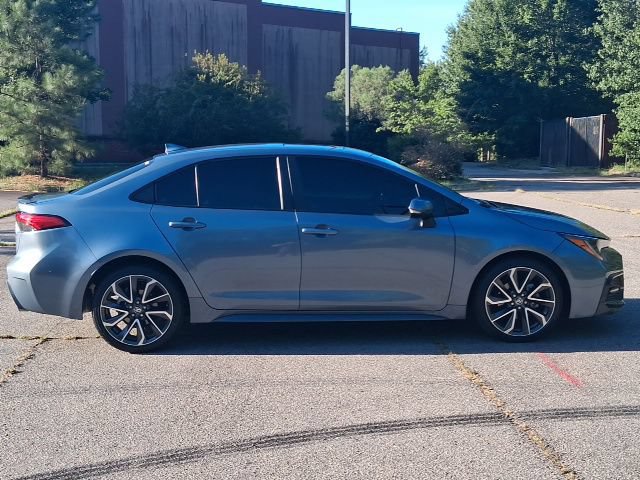 Used 2022 Toyota Corolla XSE FWD image 6
