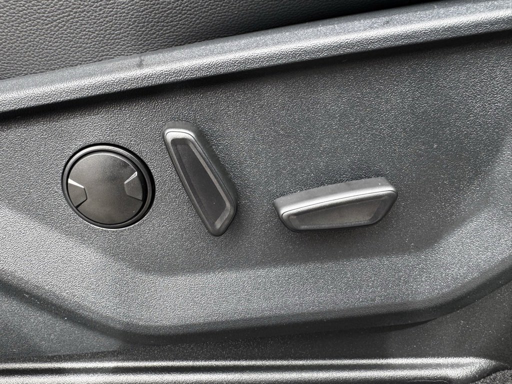 New 2025 Ford F350 Lariat w/ Lariat Ultimate Package image 32