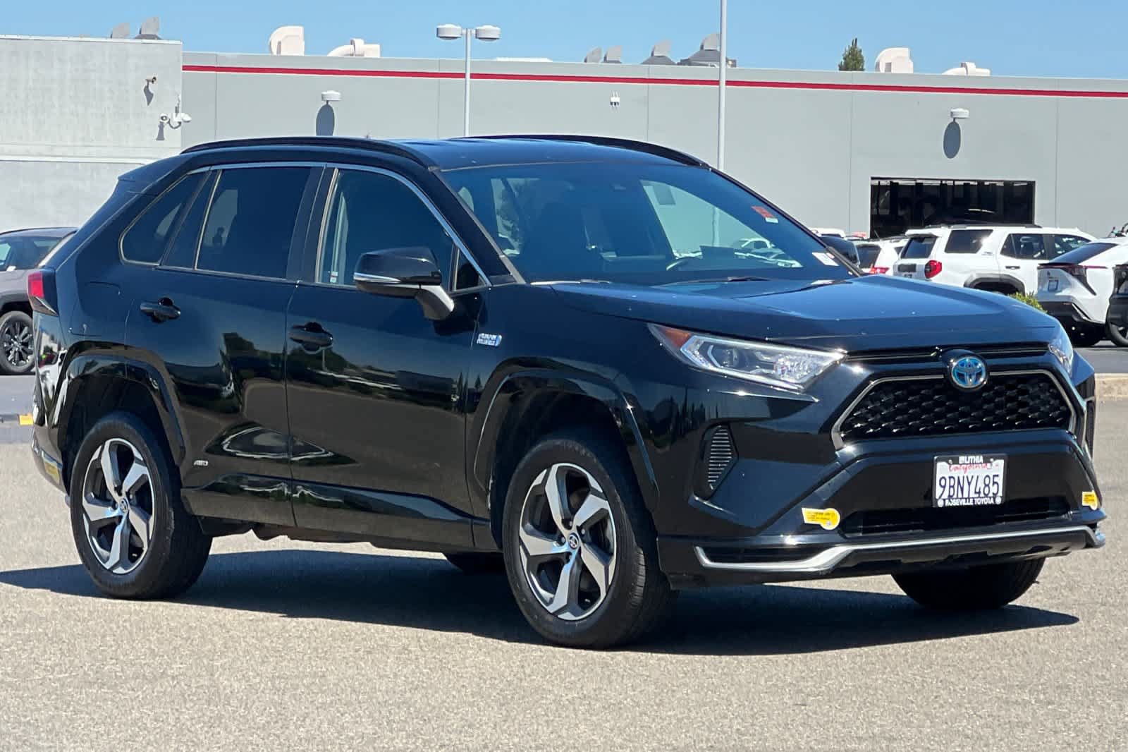 Used 2021 Toyota RAV4 SE AWD/4WD image 5