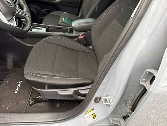 Used 2024 Nissan Kicks SV FWD image 20