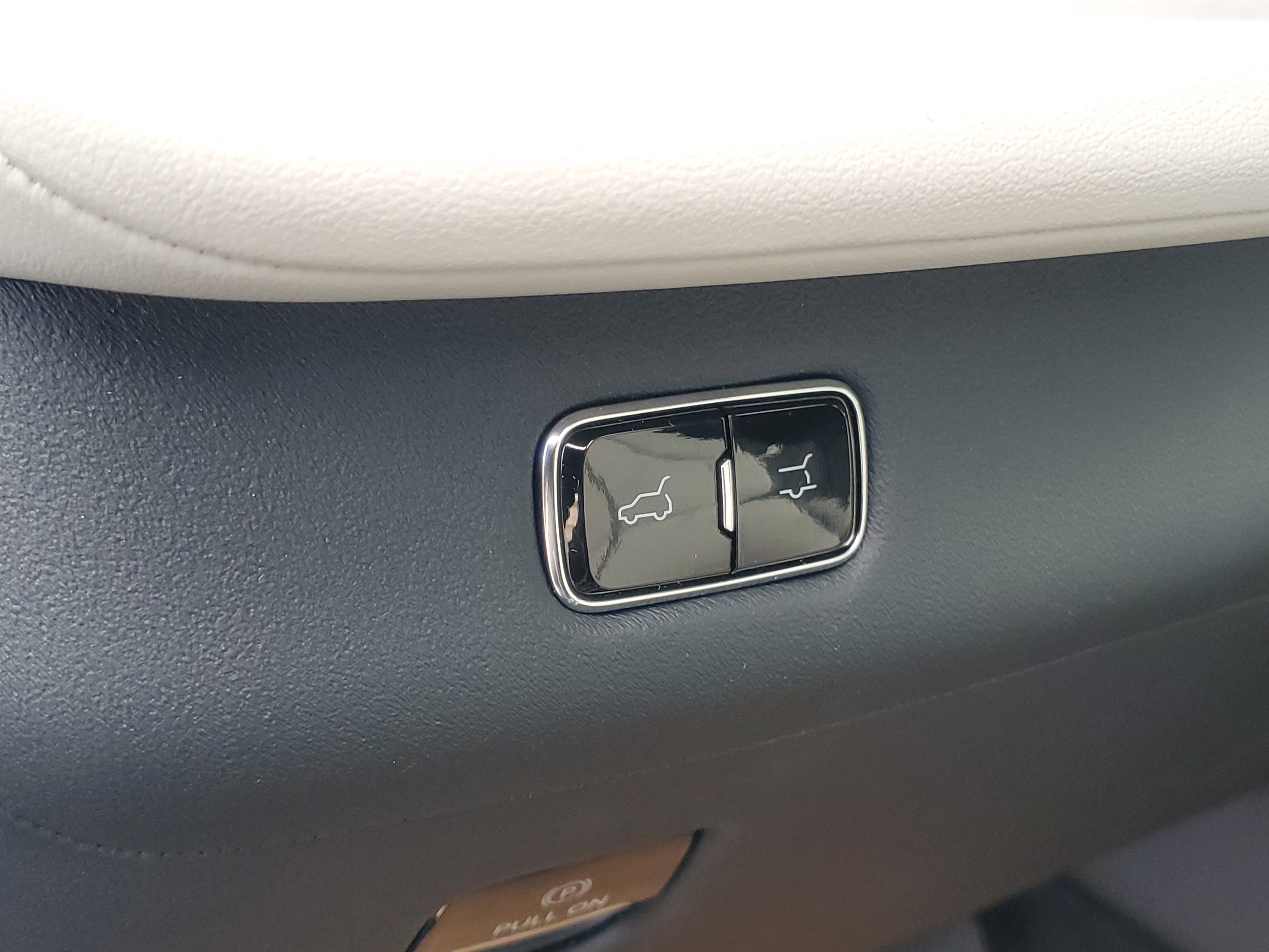 New 2025 Lincoln Navigator Reserve image 15