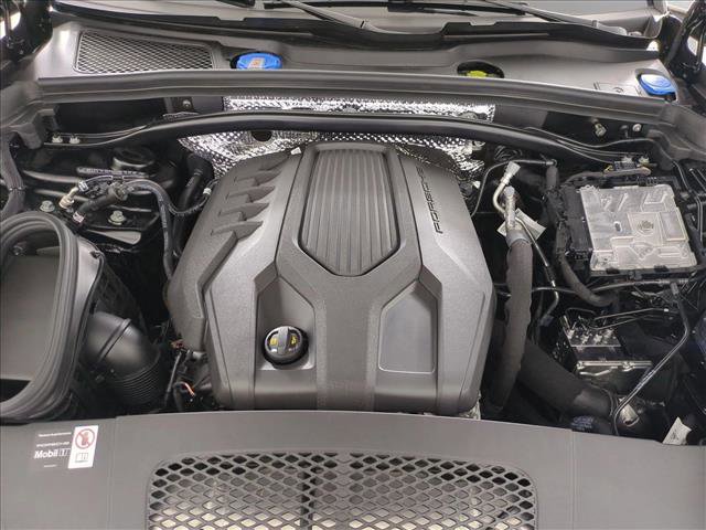 New 2026 Porsche Macan image 28