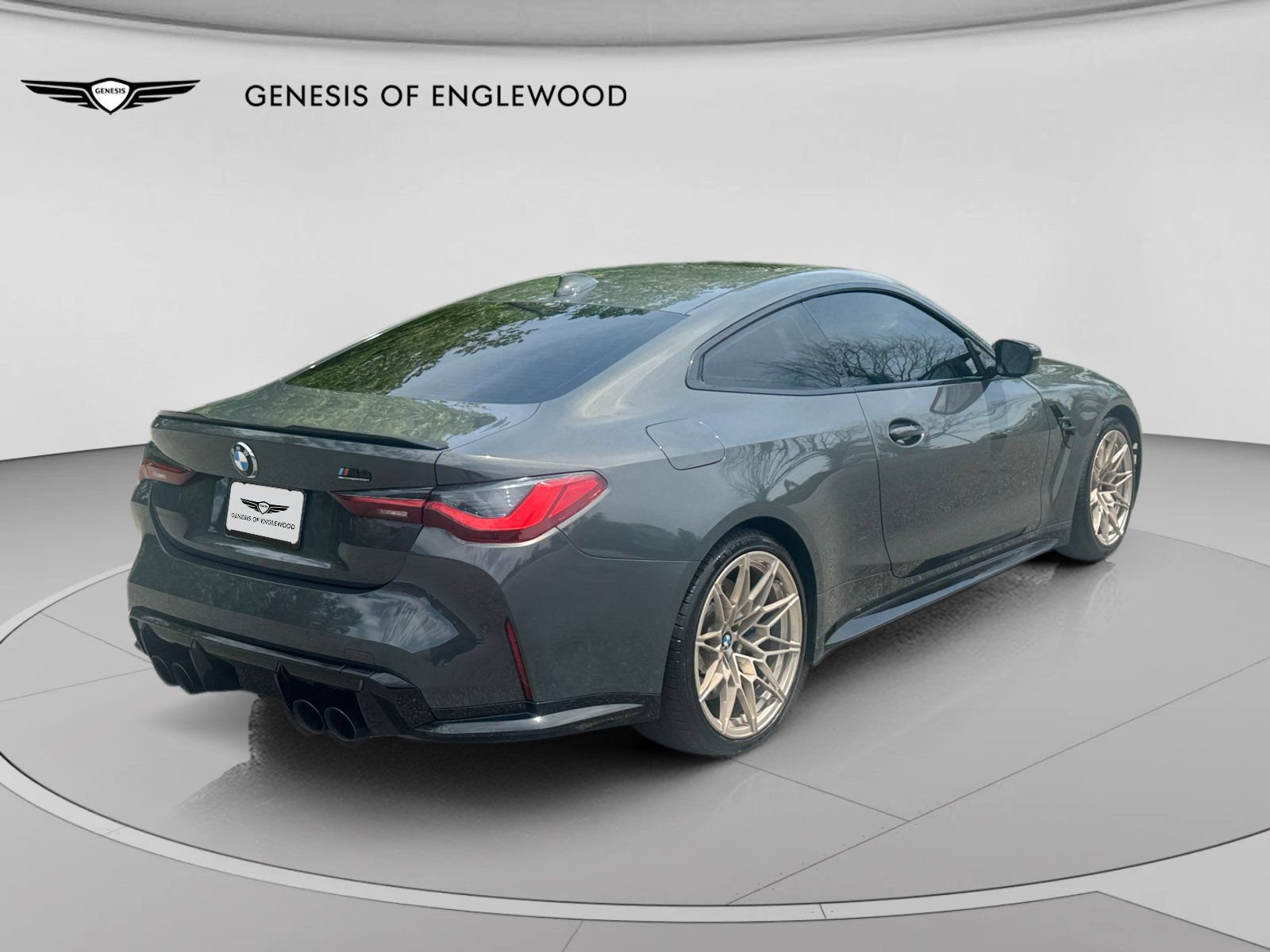 Used 2022 BMW M4 Competition w/ Executive Package RWD image 9