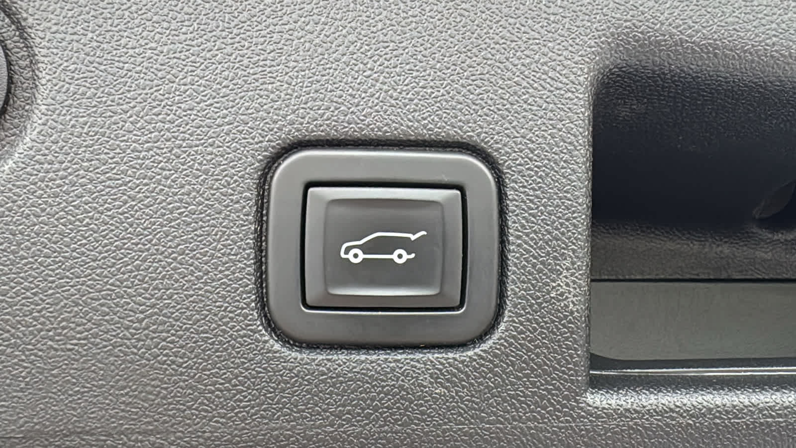Certified 2020 Chevrolet Equinox LT AWD/4WD image 31