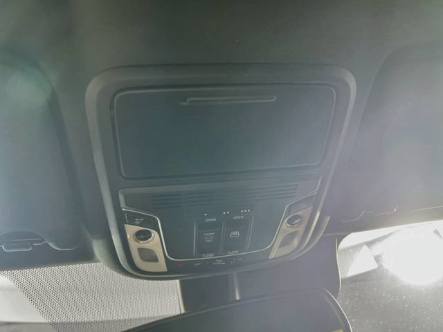 Used 2017 Honda Ridgeline Black Edition image 19