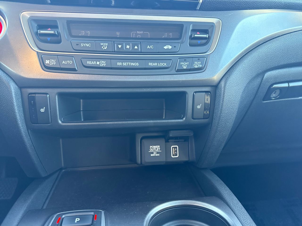 Used 2022 Honda Pilot Black Edition image 18