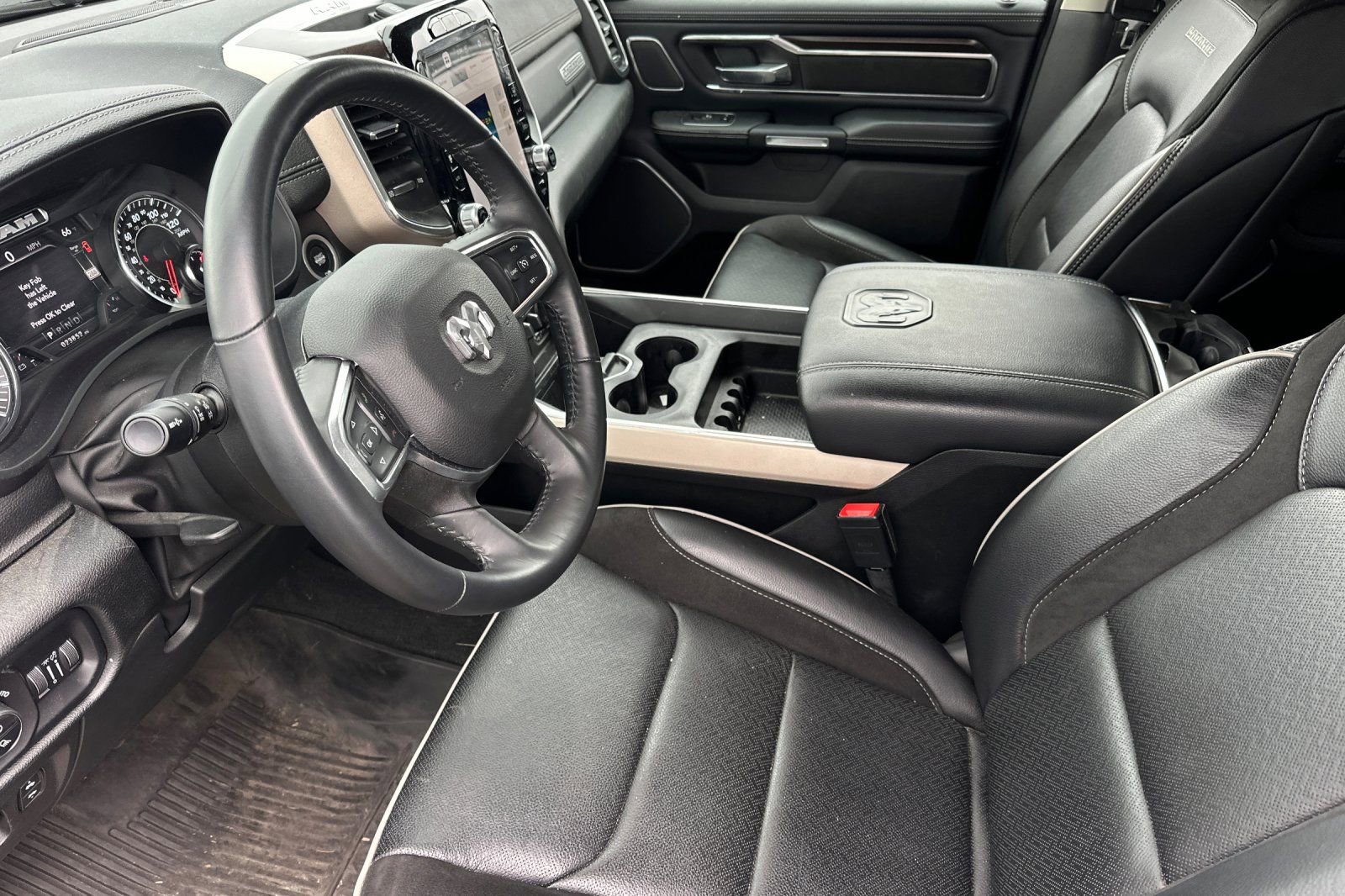 Used 2022 RAM 1500 Laramie image 10