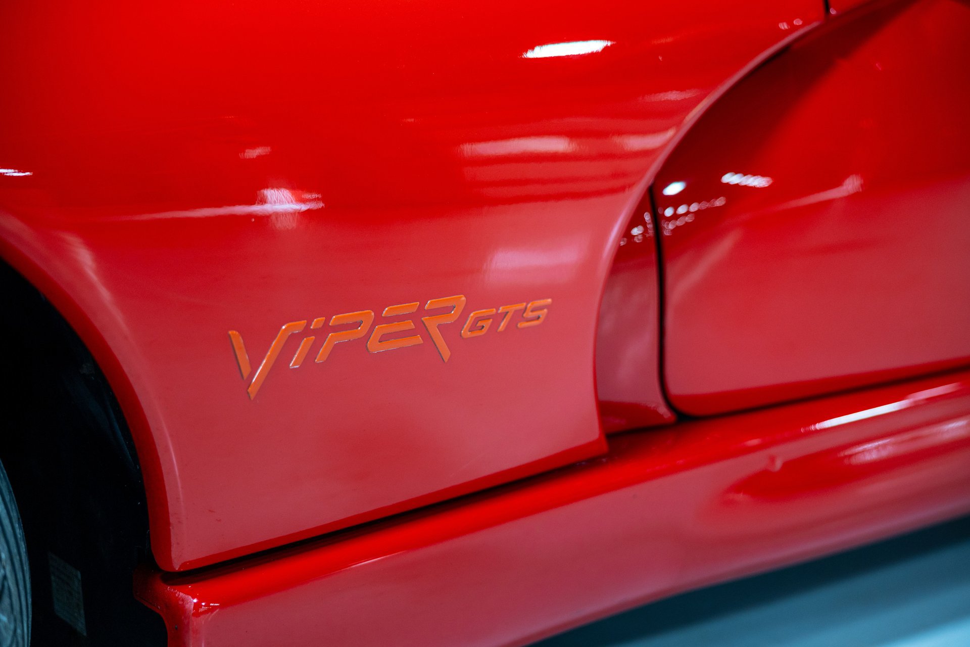 Used 1997 Dodge Viper GTS RWD image 6