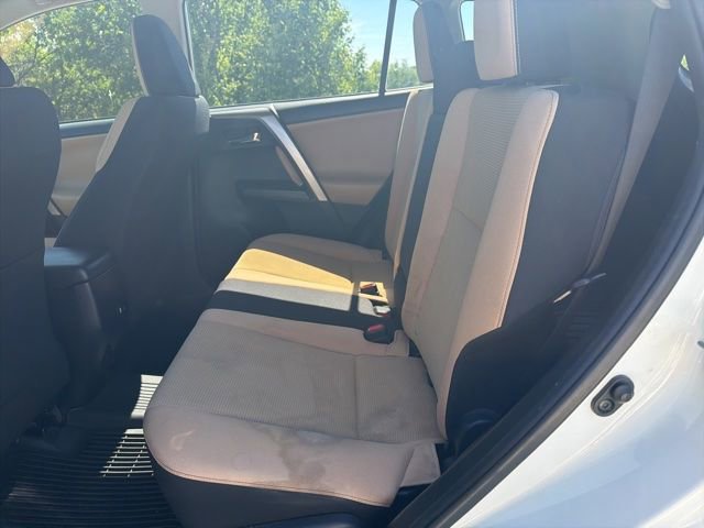 Used 2018 Toyota RAV4 XLE FWD image 9