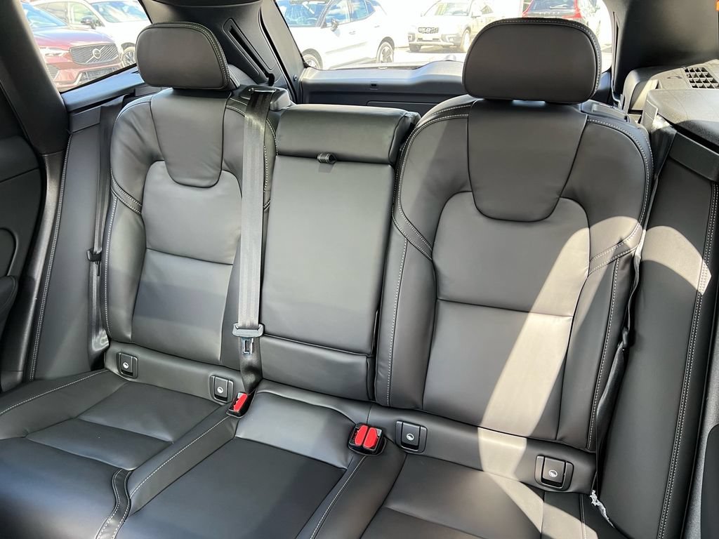 New 2026 Volvo XC60 T8 Ultra w/ Protection Package Premier AWD/4WD image 21