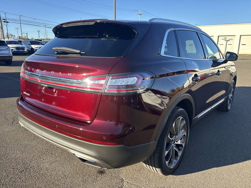 Certified 2021 Lincoln Nautilus Reserve w/ Cargo Utility Package image 4