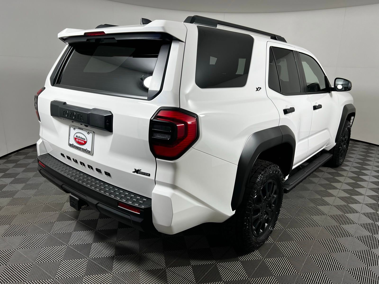 Used 2026 Toyota 4Runner SR5 image 5