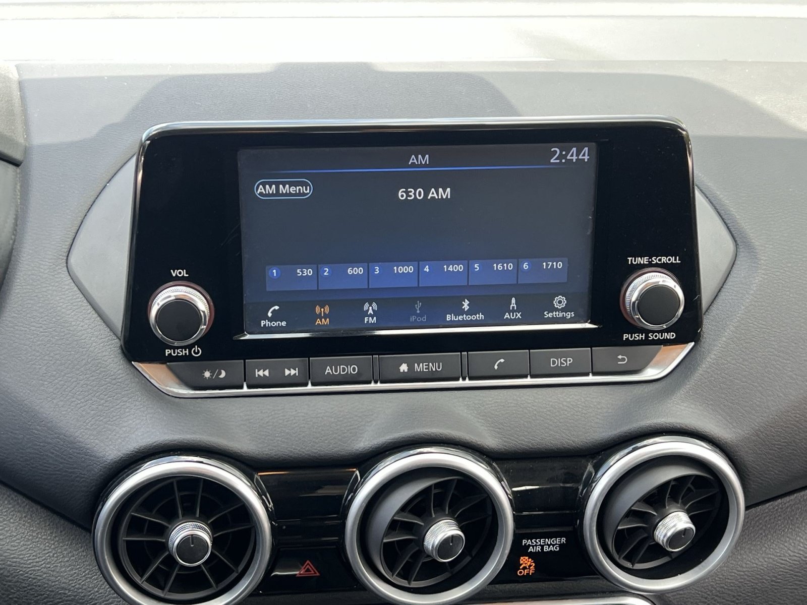 Used 2025 Nissan Sentra S FWD image 19