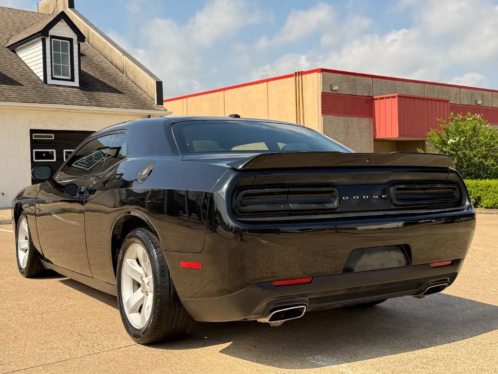 Used 2021 Dodge Challenger GT RWD image 5