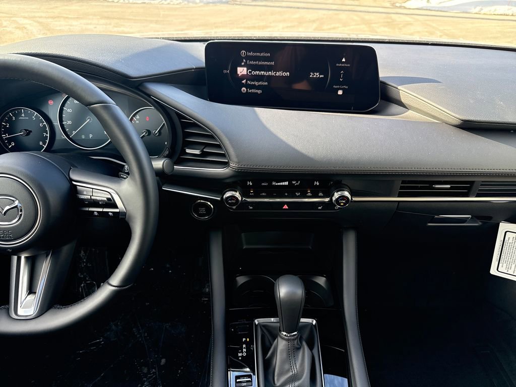 New 2026 MAZDA MAZDA3 2.5 Turbo Sedan w/Premium Plus image 17
