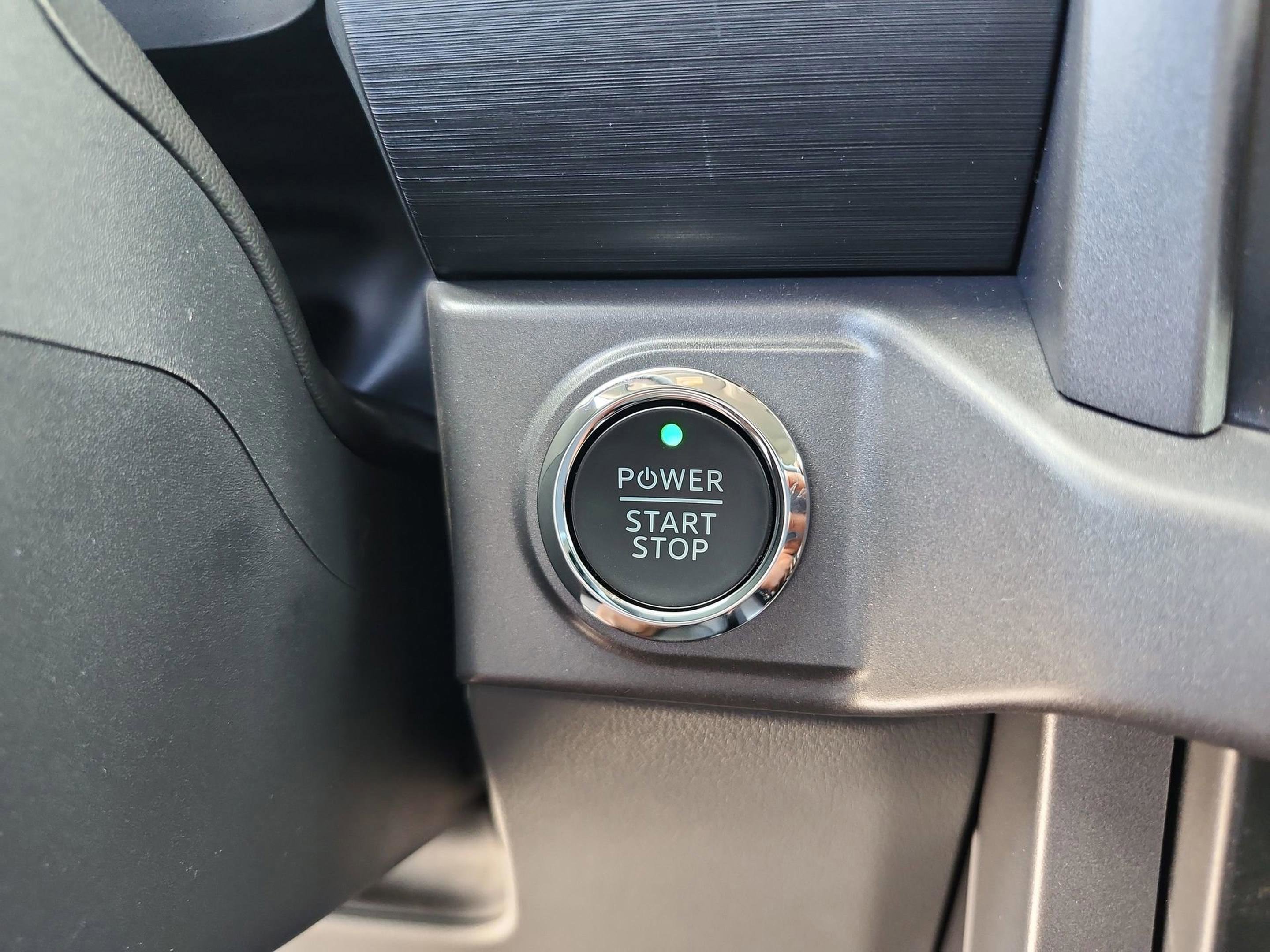 New 2025 Ford F150 Lightning XLT image 27