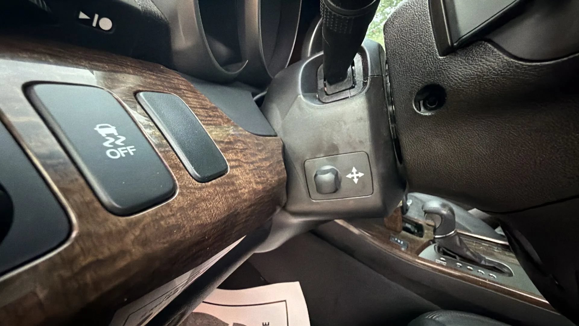 Used 2012 Acura MDX AWD/4WD image 26