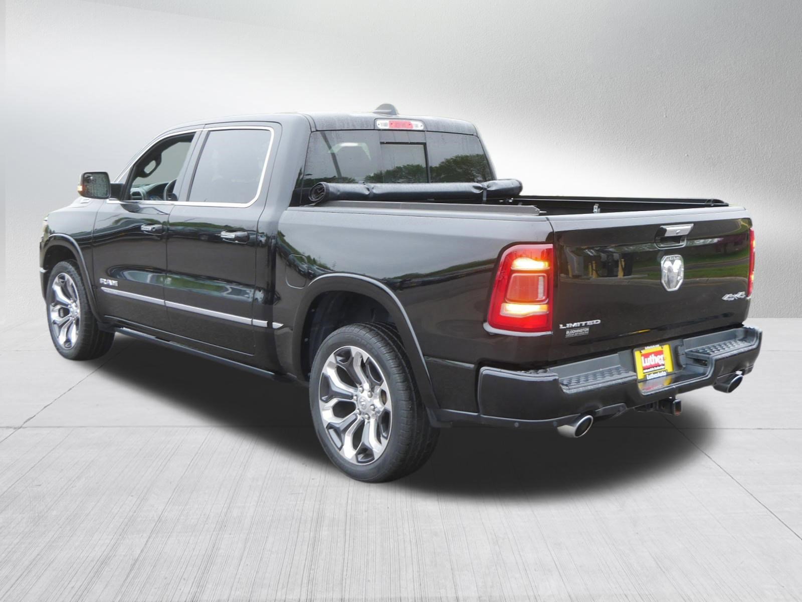 Used 2019 RAM 1500 Limited w/ Advanced Safety Group AWD/4WD image 5