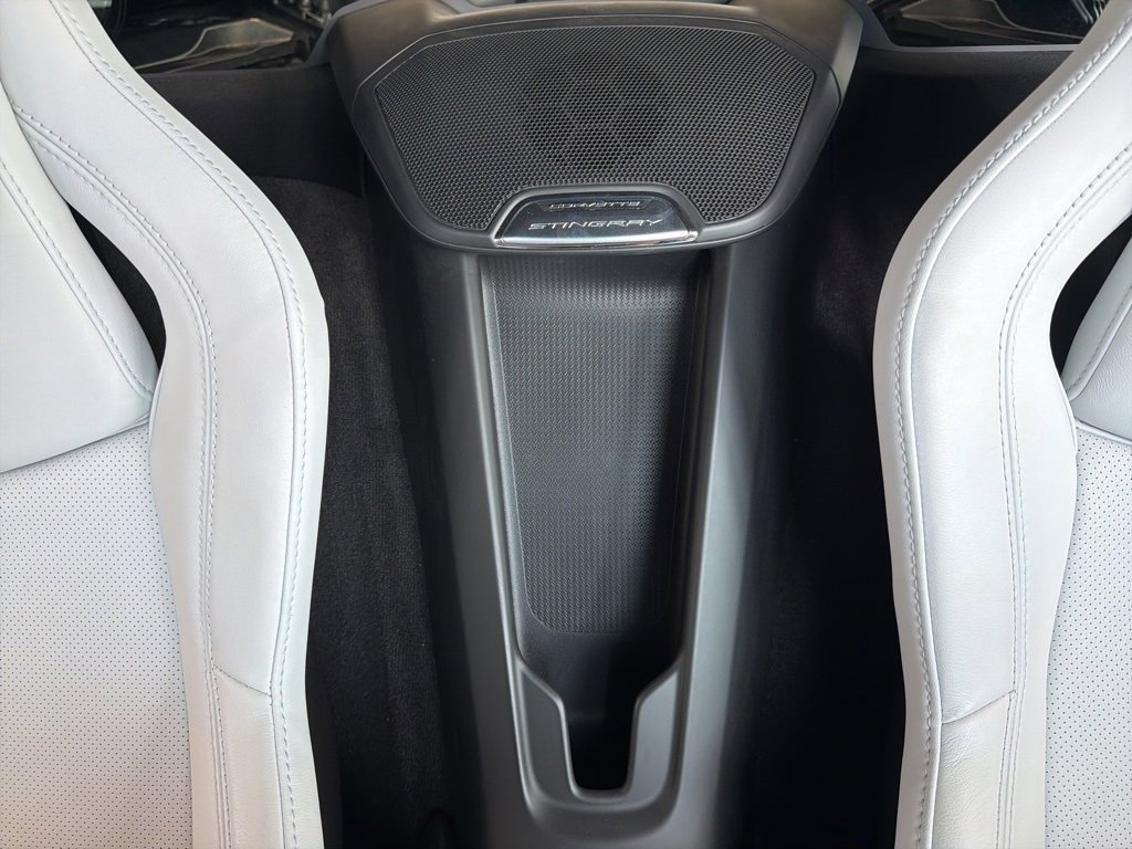 Used 2024 Chevrolet Corvette Stingray Coupe image 23