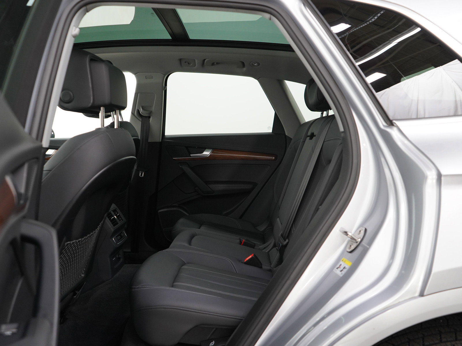 Used 2023 Audi Q5 2.0T Premium Plus w/ Premium Plus Package image 18