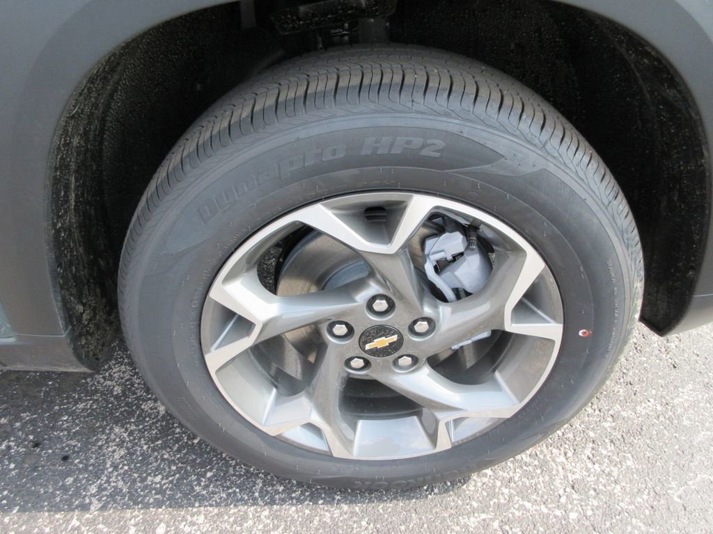 New 2026 Chevrolet Trax LT FWD image 9
