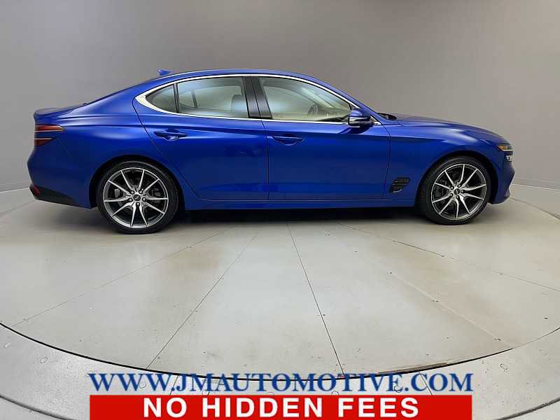 Used 2022 Genesis G70 2.0T w/ Prestige Package image 6