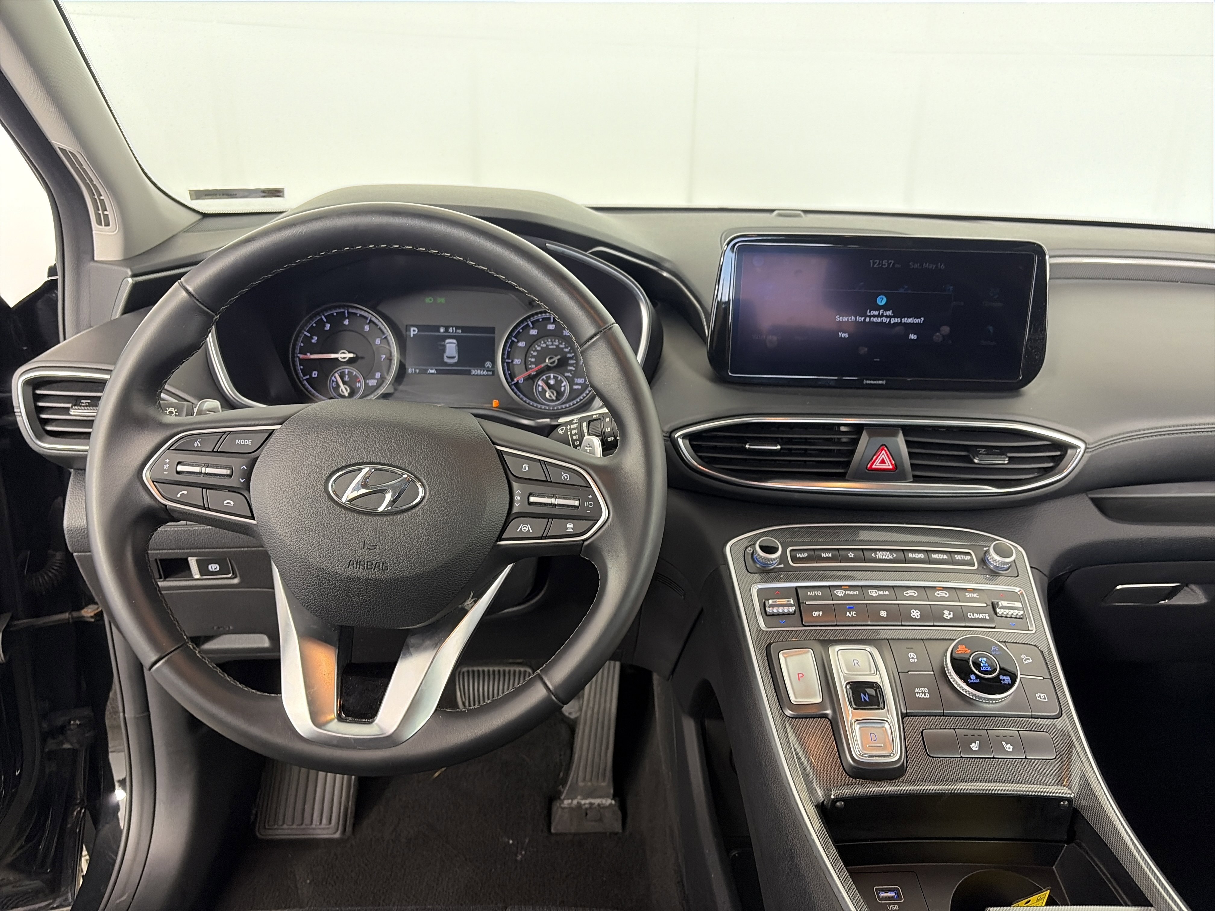 Certified 2023 Hyundai Santa Fe SEL AWD/4WD image 3