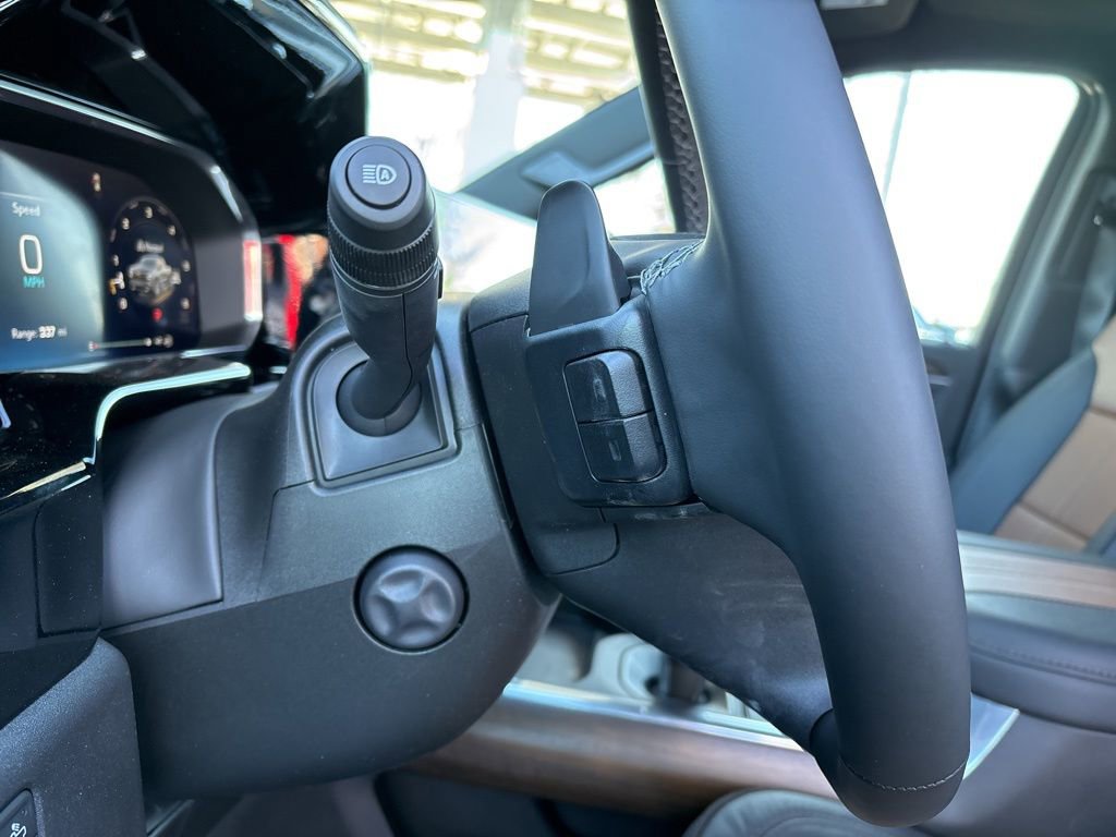 New 2026 Chevrolet Silverado 1500 High Country w/ High Country Premium Package image 14