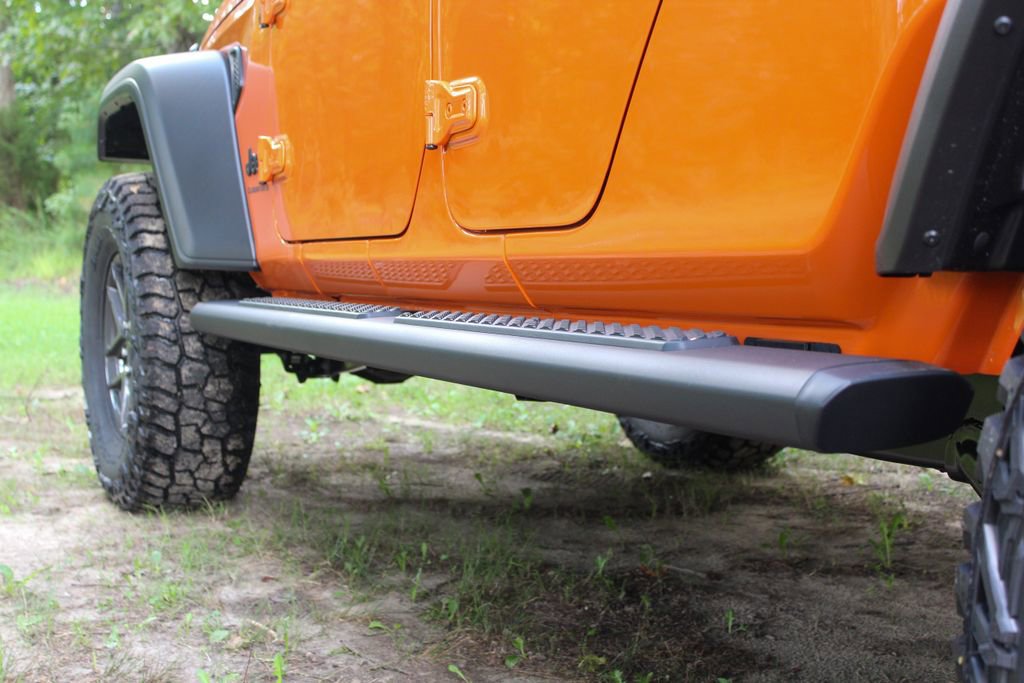 New 2025 Jeep Gladiator Sport image 12