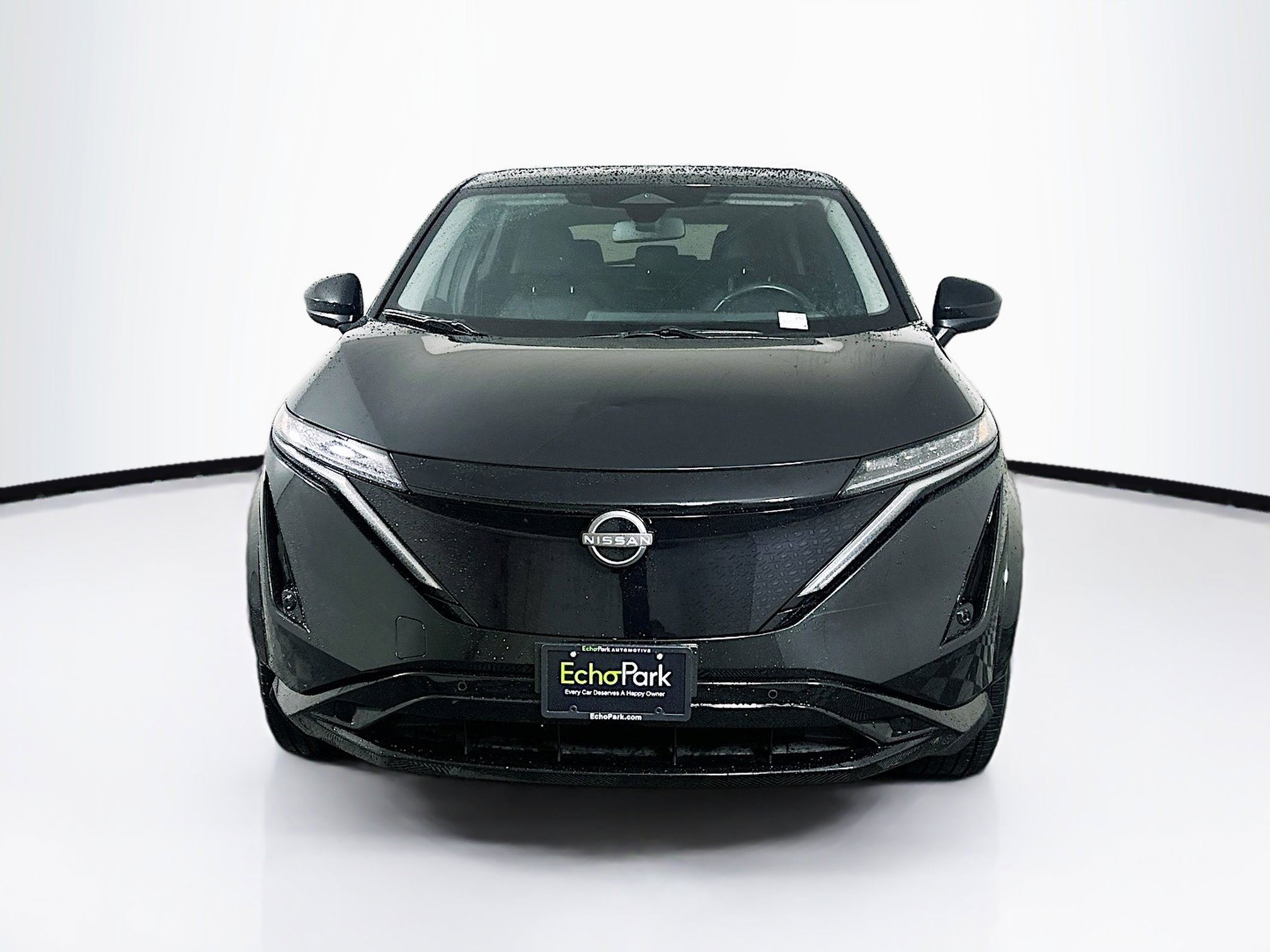 Used 2023 Nissan Ariya AWD image 2