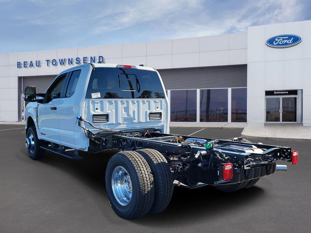 New 2026 Ford F350 XL w/ XL Chrome Package image 3