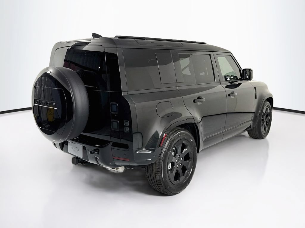New 2026 Land Rover Defender 110 X-Dynamic SE AWD/4WD image 5