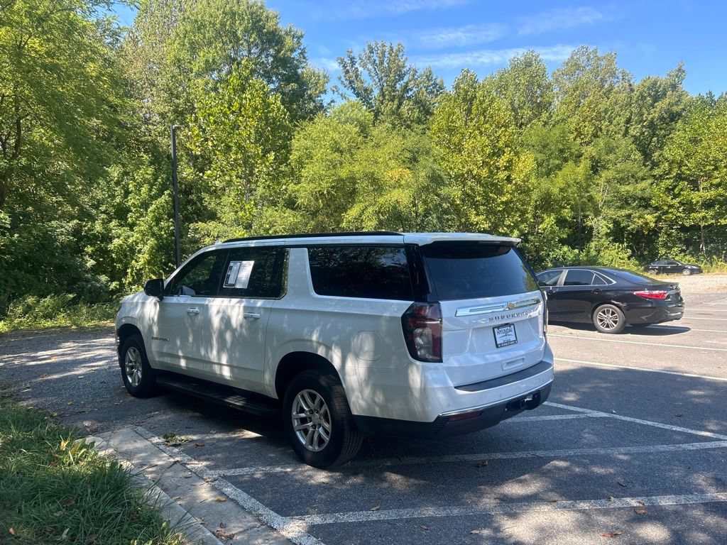 Used 2022 Chevrolet Suburban 2WD image 4