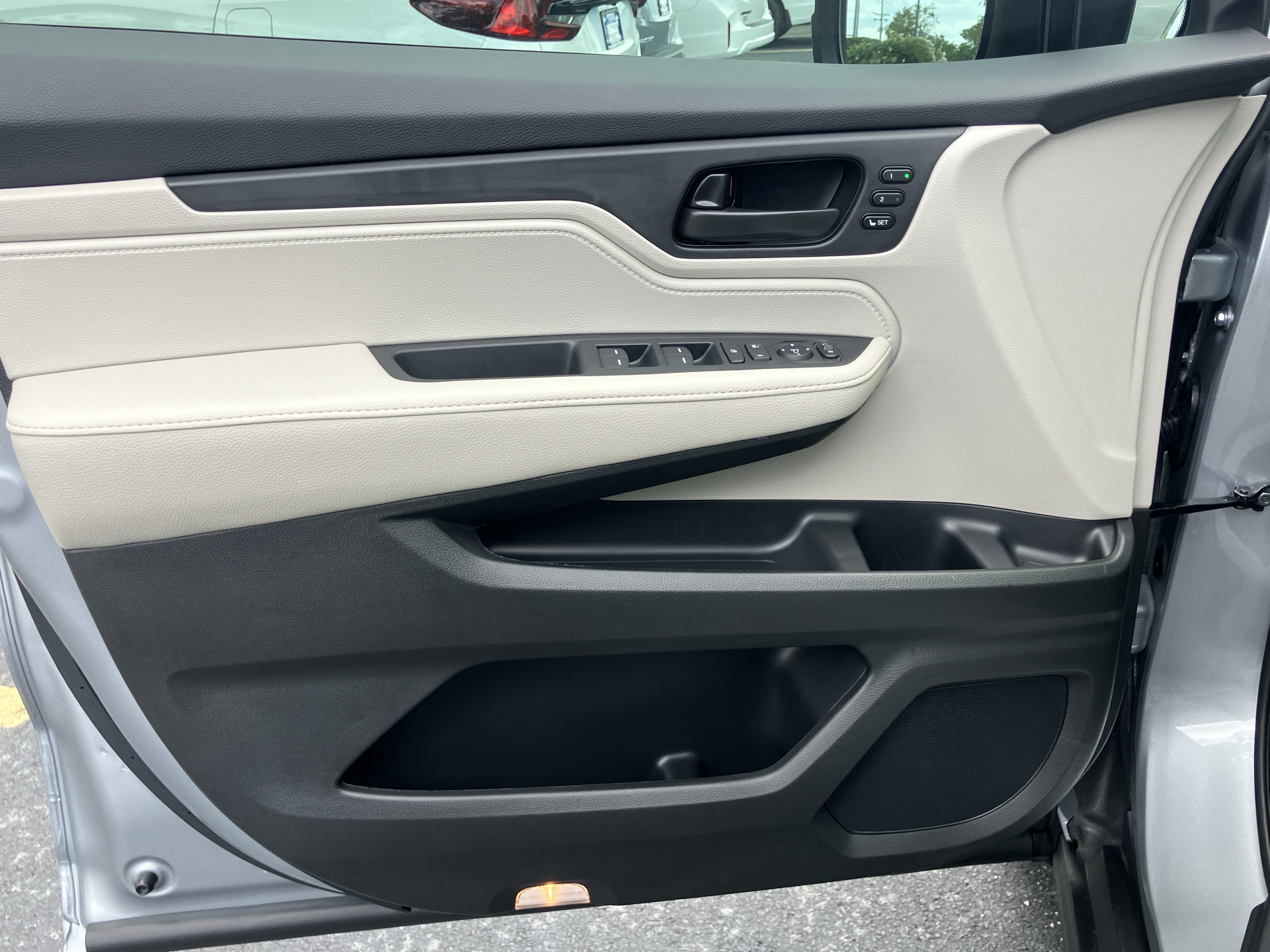 New 2026 Honda Odyssey EX-L image 13