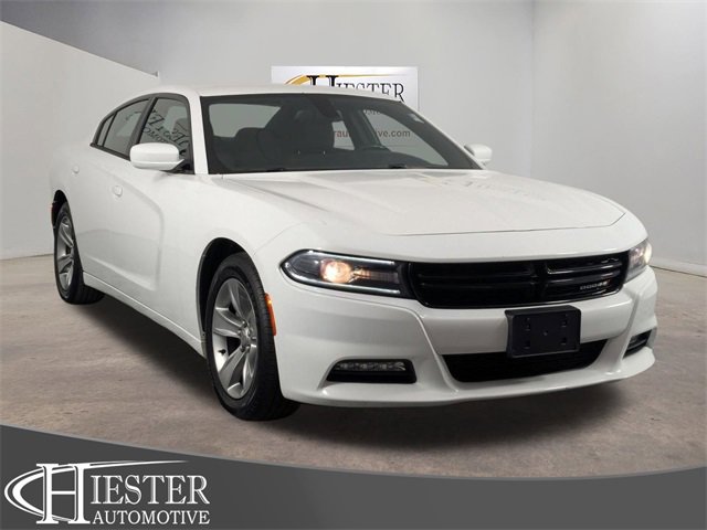 Used 2016 Dodge Charger SXT