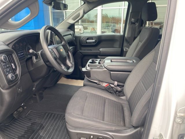Used 2023 Chevrolet Silverado 1500 Custom AWD/4WD image 7