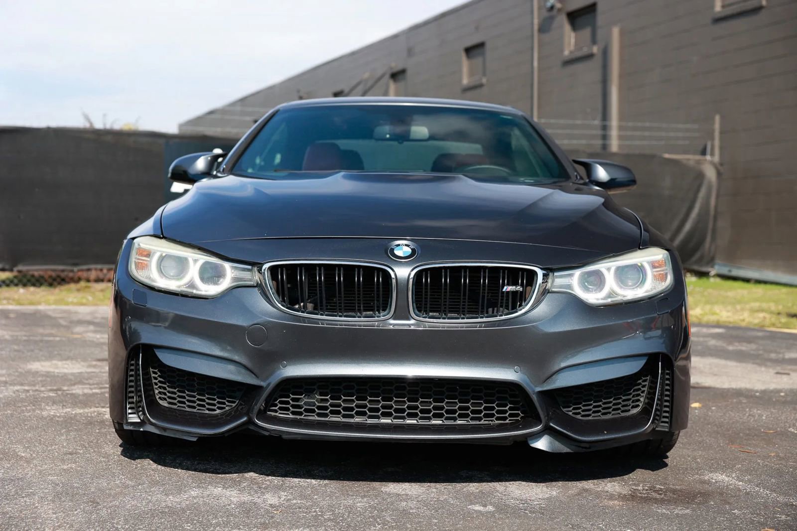 Used 2015 BMW M4 Convertible image 10