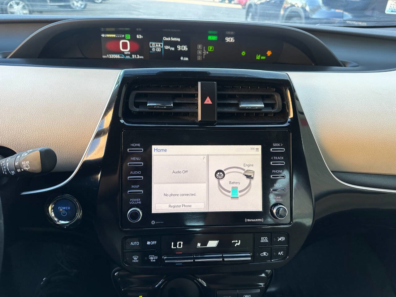 Used 2021 Toyota Prius LE image 36