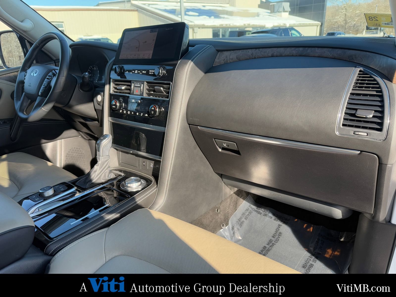 Used 2023 INFINITI QX80 Premium Select w/ Cargo Package image 31