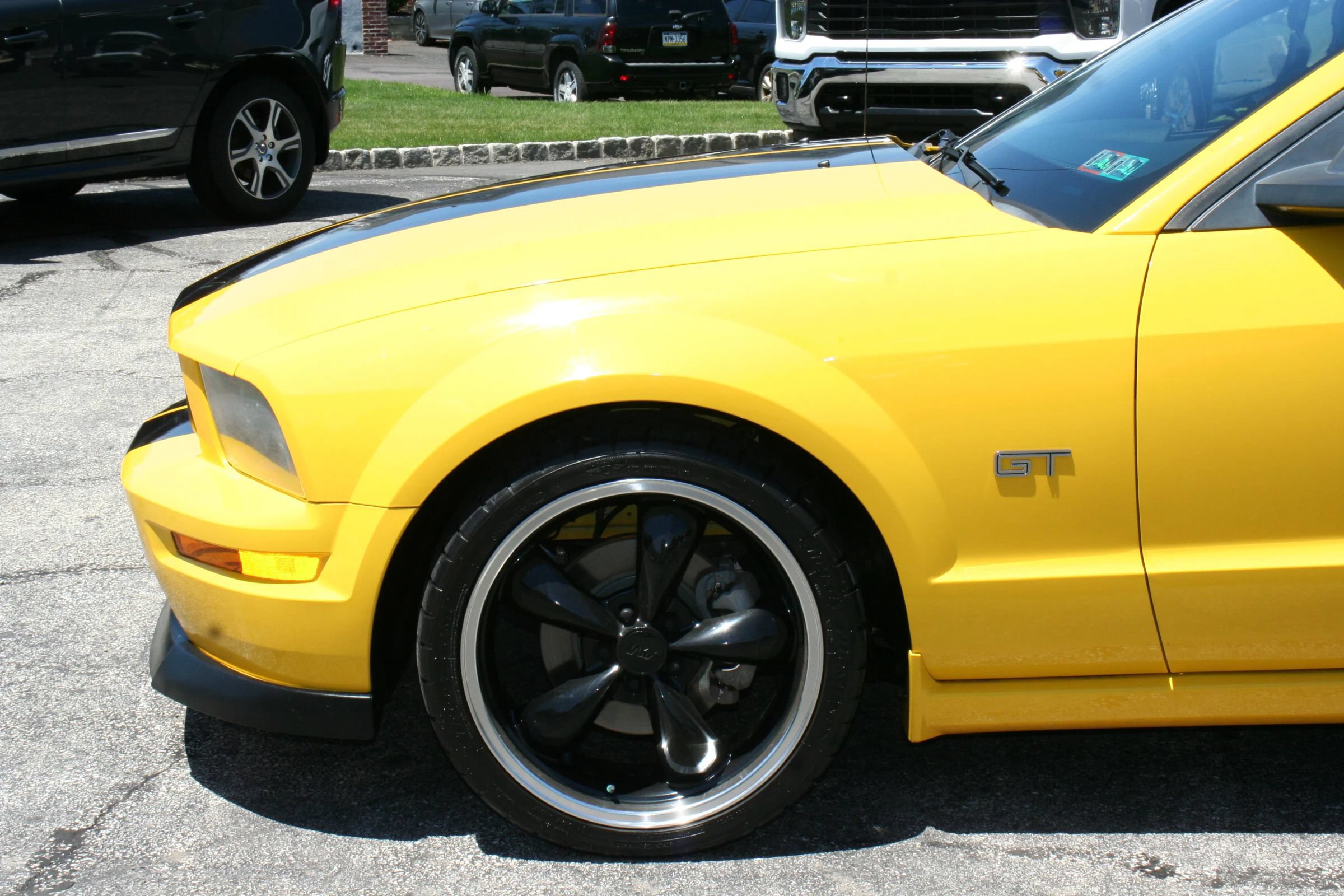 Used 2006 Ford Mustang GT Premium RWD image 15